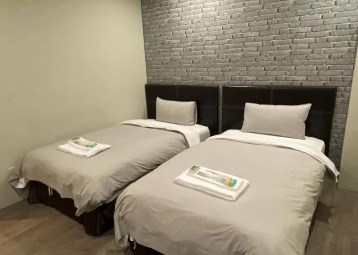 Saint Hostel