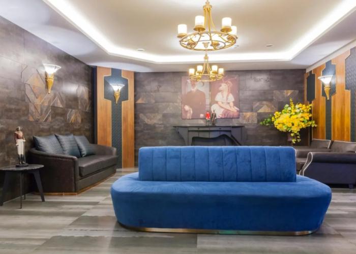 Saint Hostel