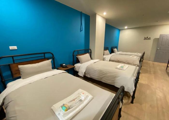Saint Hostel