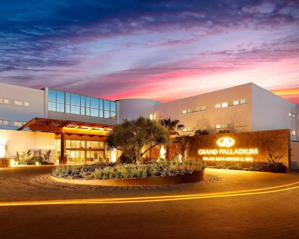 Grand Palladium Palace Ibiza Resort Hotel & Spa