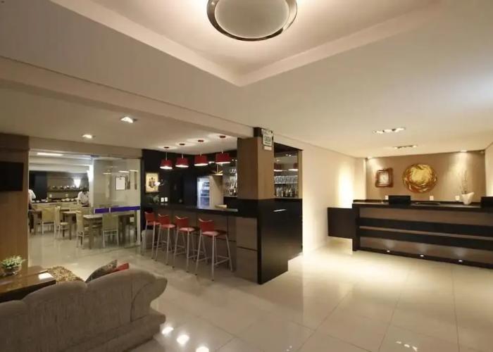 Hotel Klein Vllle Plus