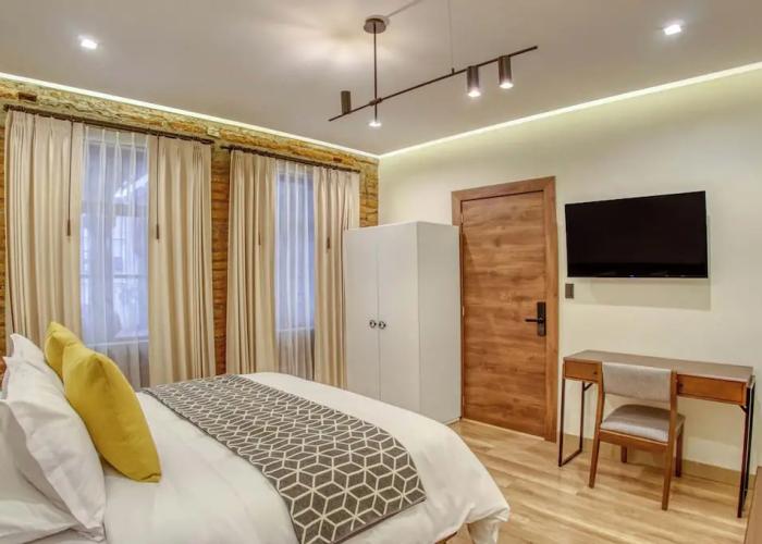 Wanderlot- Hotel Plaza Central