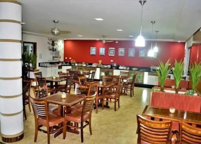 Hotel Arlen 4 Lago Hotel