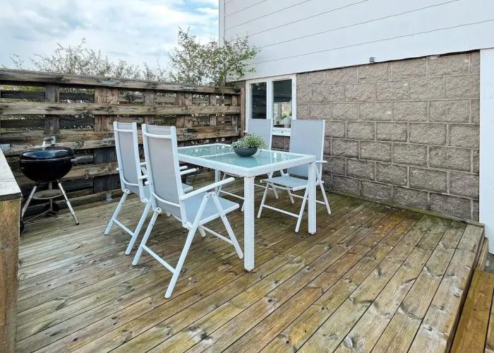 4 Person Holiday Home in Kungshamn-by Traum
