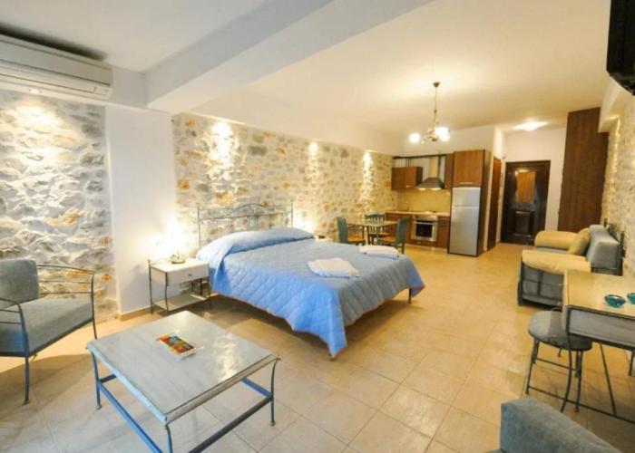 Vathi Hotel