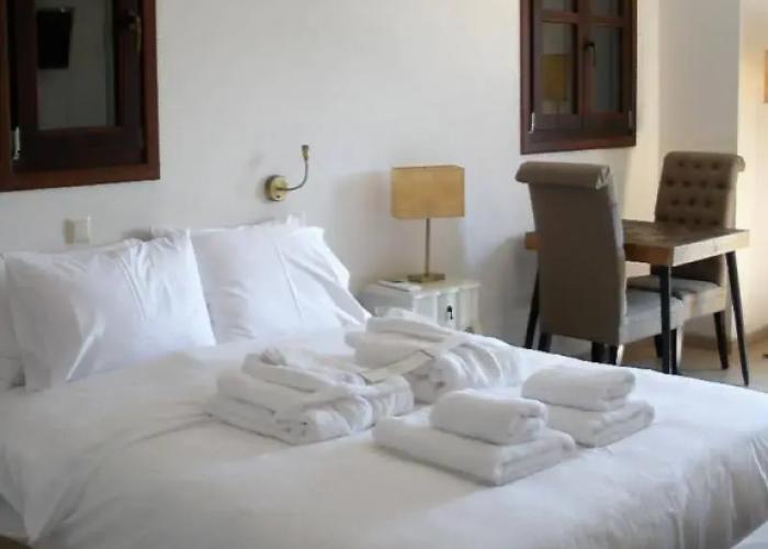 Kamares Villas
