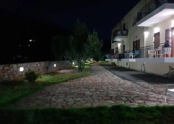 Domaine Papakonstantis Apartments To Let