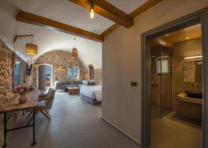 Ippola Boutique Hotel