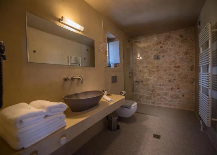 Ippola Boutique Hotel