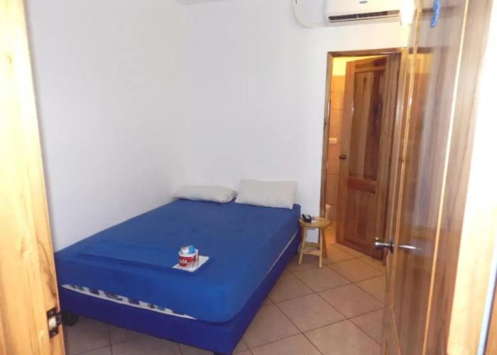 Hostal Yaku Montañita