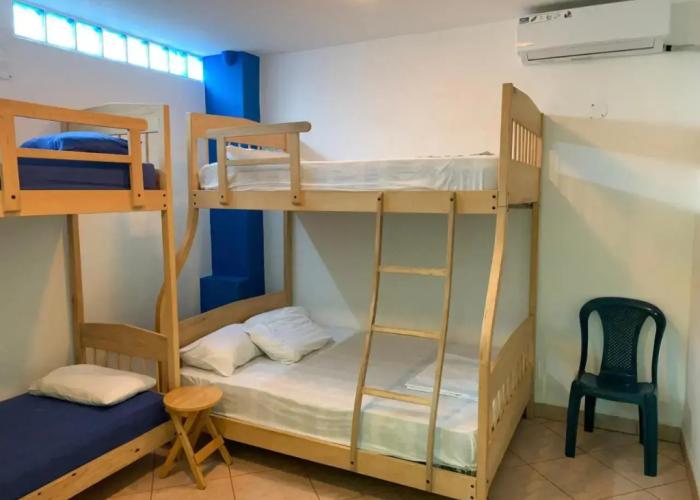 Hostal Yaku Montañita