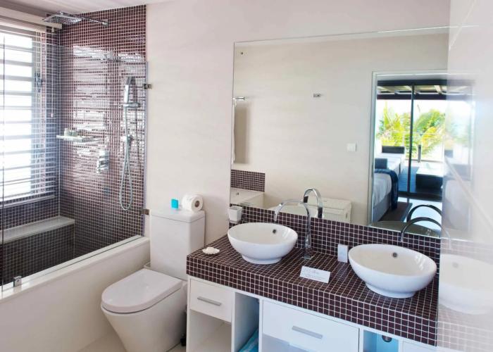 Paradise Beach by Horizon Holidays