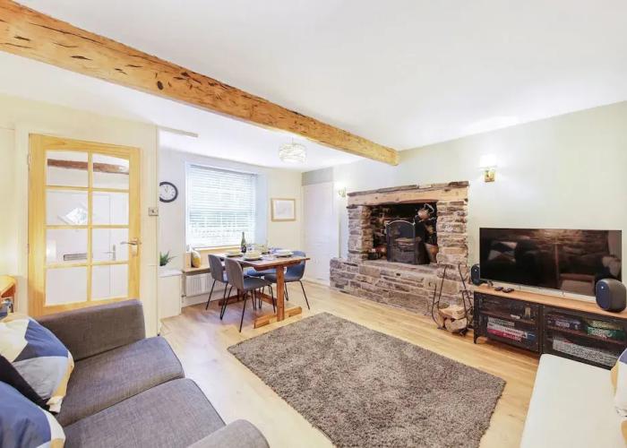 Host Stay Batemill Cottage