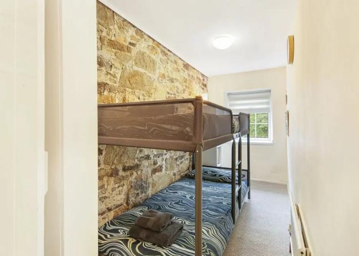 Host Stay Batemill Cottage