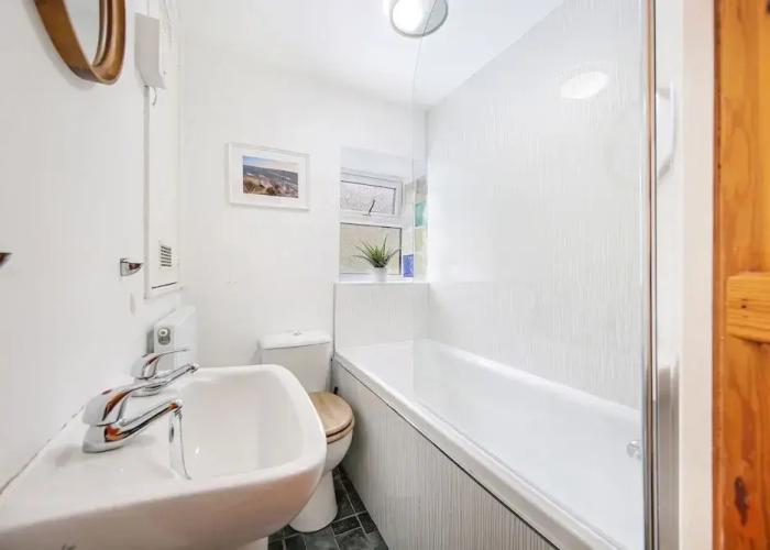 Host Stay Batemill Cottage