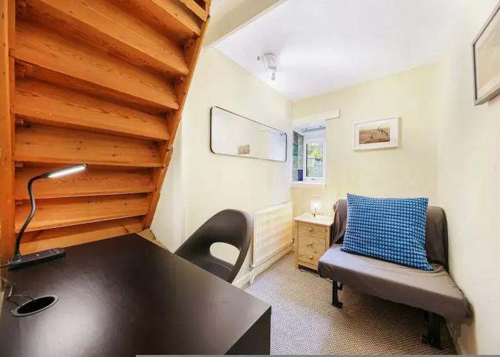 Host Stay Batemill Cottage