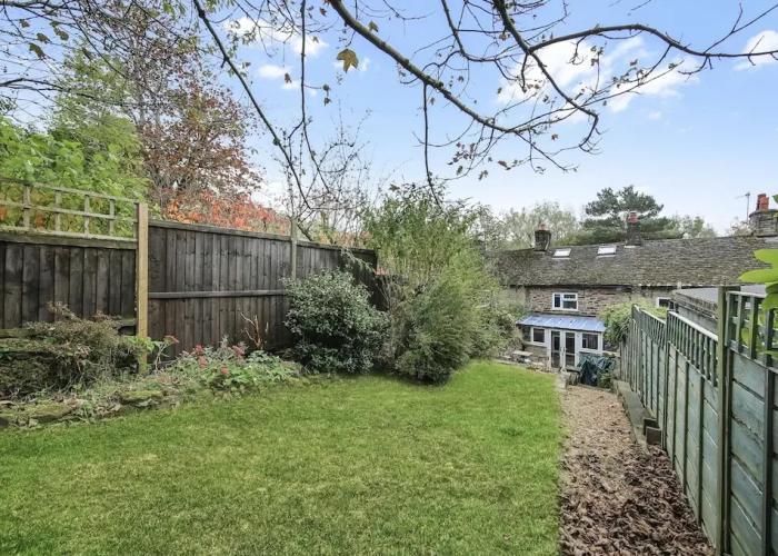 Host Stay Batemill Cottage
