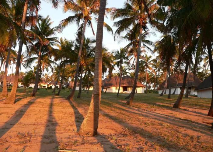 Blue Moon Beach Holiday Resort