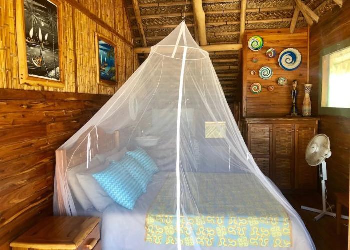 Pura Vida Lodge