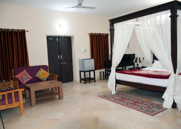 Kurja Resort