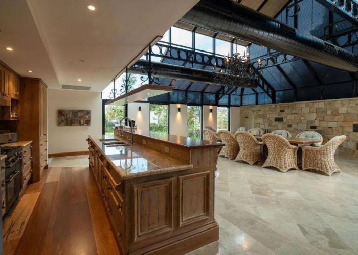 Harrington River Lodge