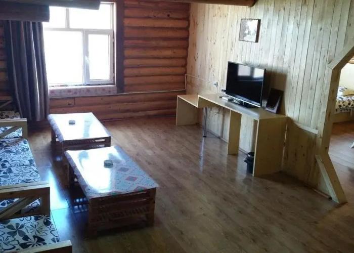 Shiwei Traveller Hotel