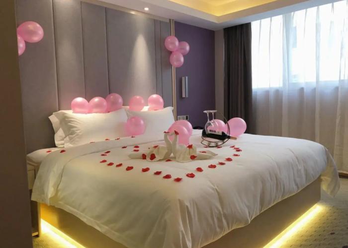 Lavande Hotel·Turpan Grand Cross