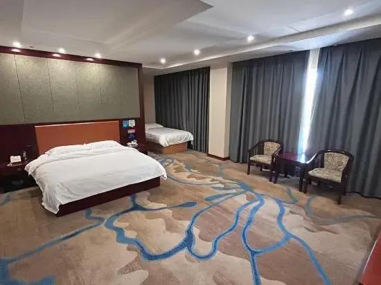 Green Island Hotel