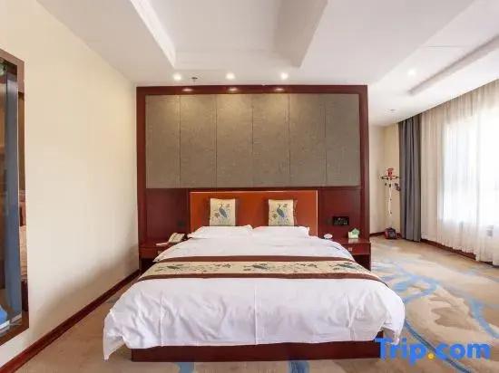 Green Island Hotel