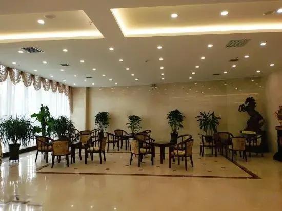 Green Island Hotel