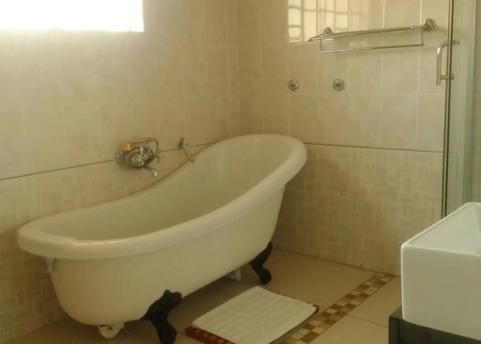 Comfort Palace Guest House Francistown