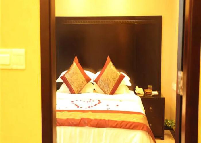 Wuyuan Xingjiang Bay Holiday Hotel