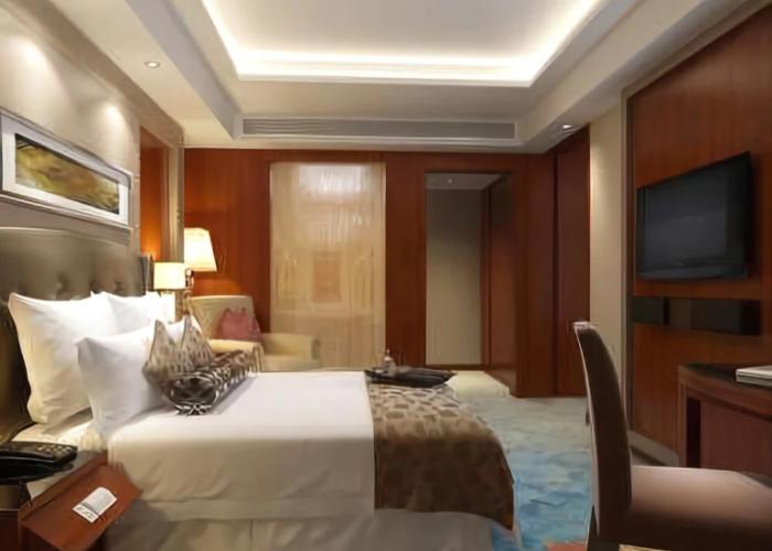 Wuyuan Xingjiang Bay Holiday Hotel