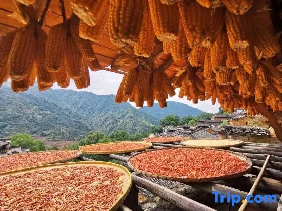 Wuyuan waiting for your homestay