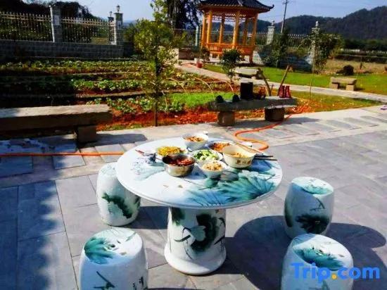 Wuyuan Wo Shun House