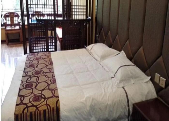 Changshou Hotel