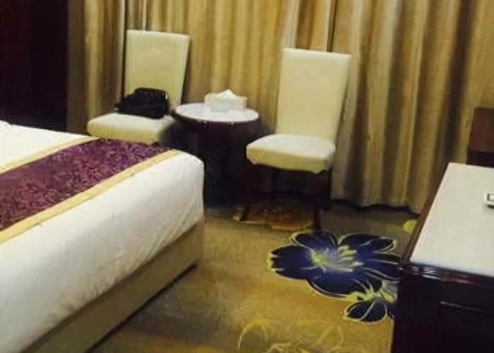 Yafu Hotel