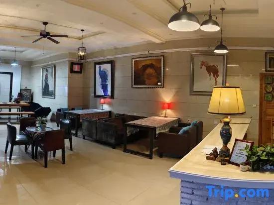 Guqiao Hualang Hostel