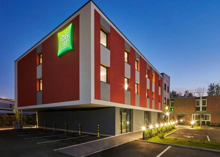 ibis Styles Evry Lisses