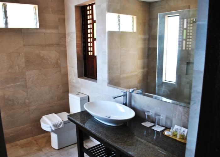 Altamare Dive and Leisure Resort Anilao