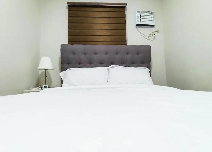 Manzil Anilao B&B Superior Bedroom U3