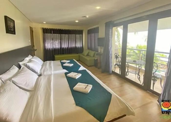 Pier Uno Dive Resort by Cocotel