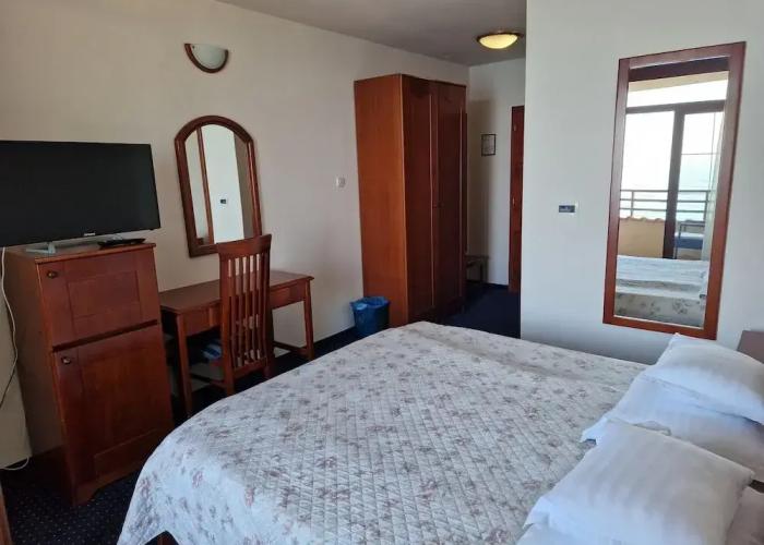 Hotel Miramare Njivice