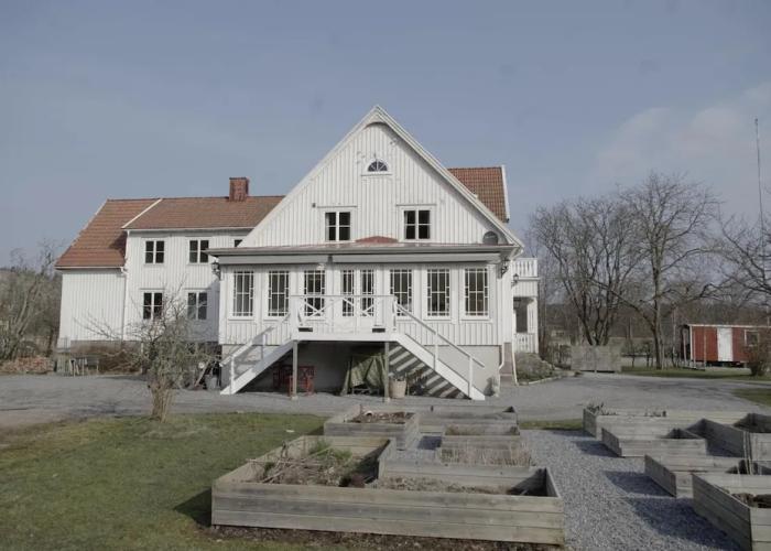 Villa Bro