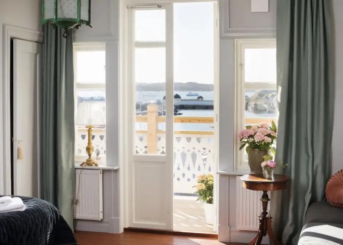 Strandflickornas Annex Gula Villan
