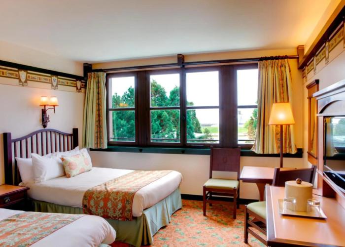 Disney Sequoia Lodge