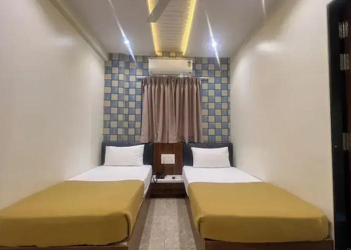 Hotel Suvarnam Residency