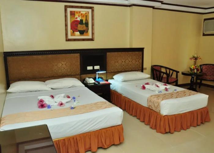 Bohol Plaza Resort and Restaurant