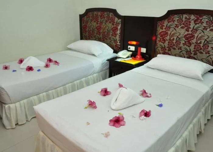 Bohol Plaza Resort and Restaurant