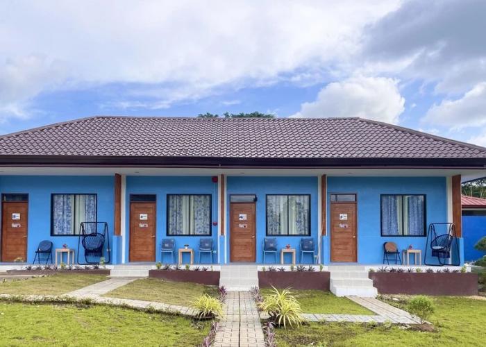 Blue Summer Suites